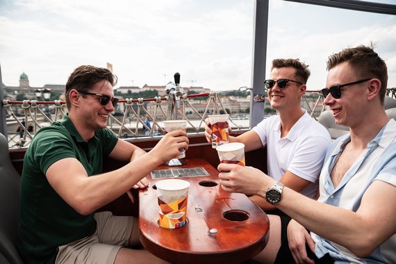 beerbus budapest gallery