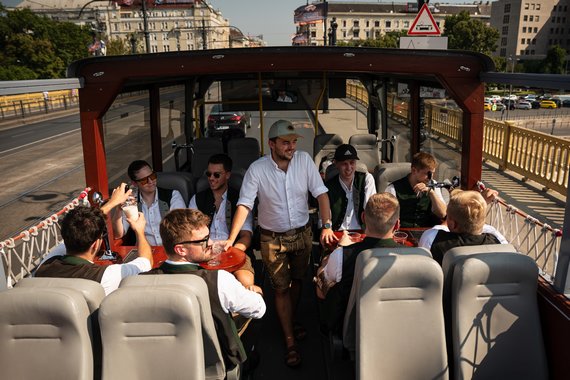 beerbus budapest gallery