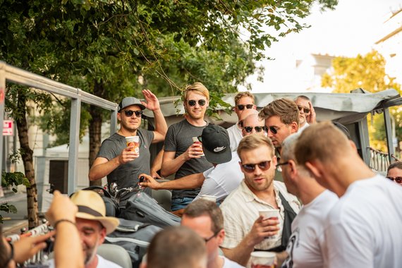 beerbus budapest gallery