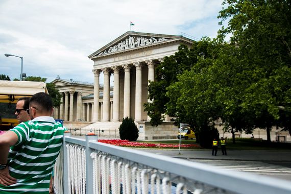 beerbus budapest gallery